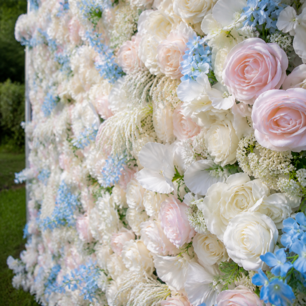 ivory-pink-blue-flower-wall-03.webp